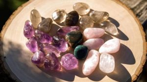 Цитрин, пирит и другие лучшие кристаллы для привлечения богатства и процветания